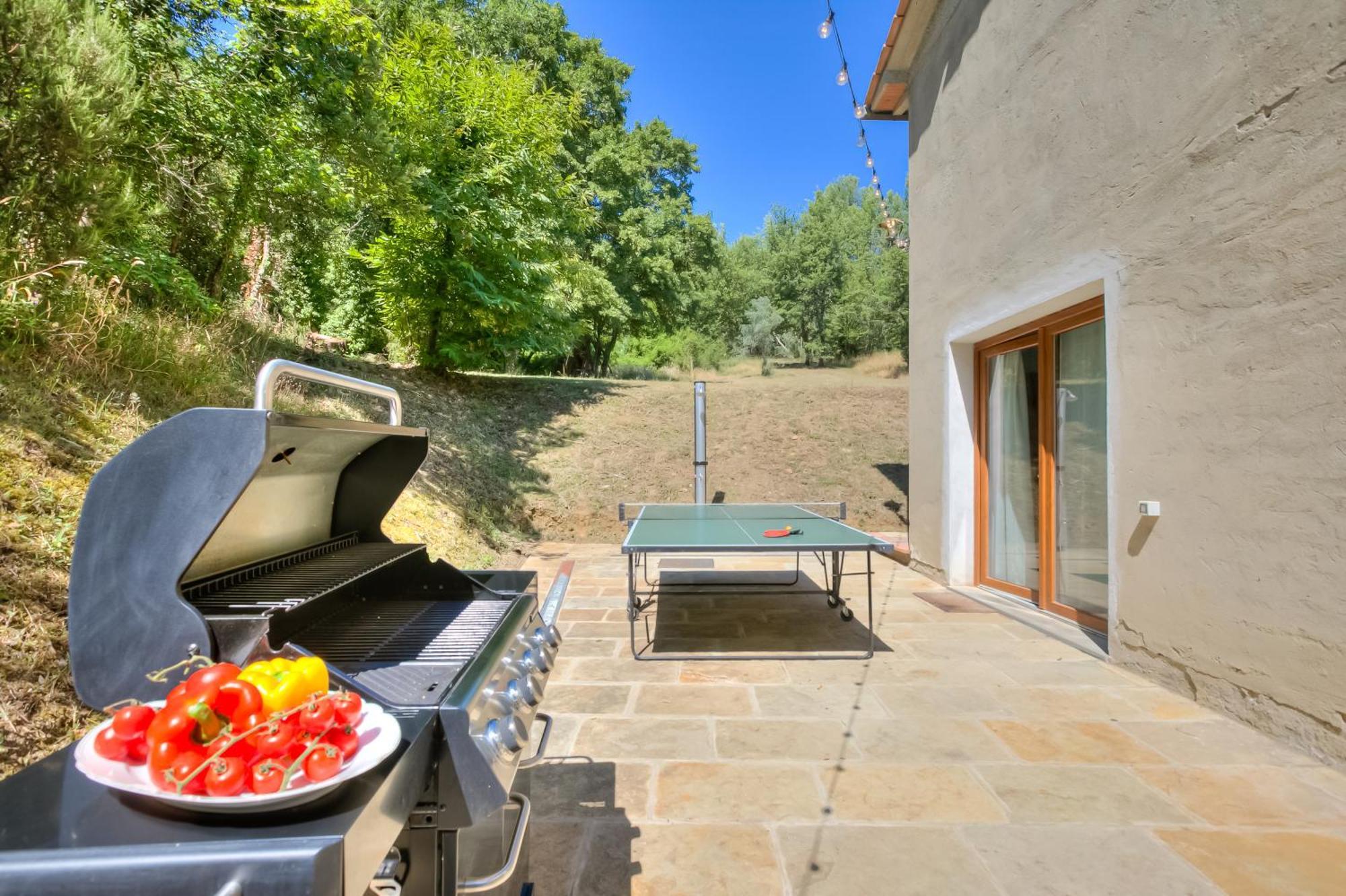 Tuscan S Margherita Private Outdoor - Happy *
