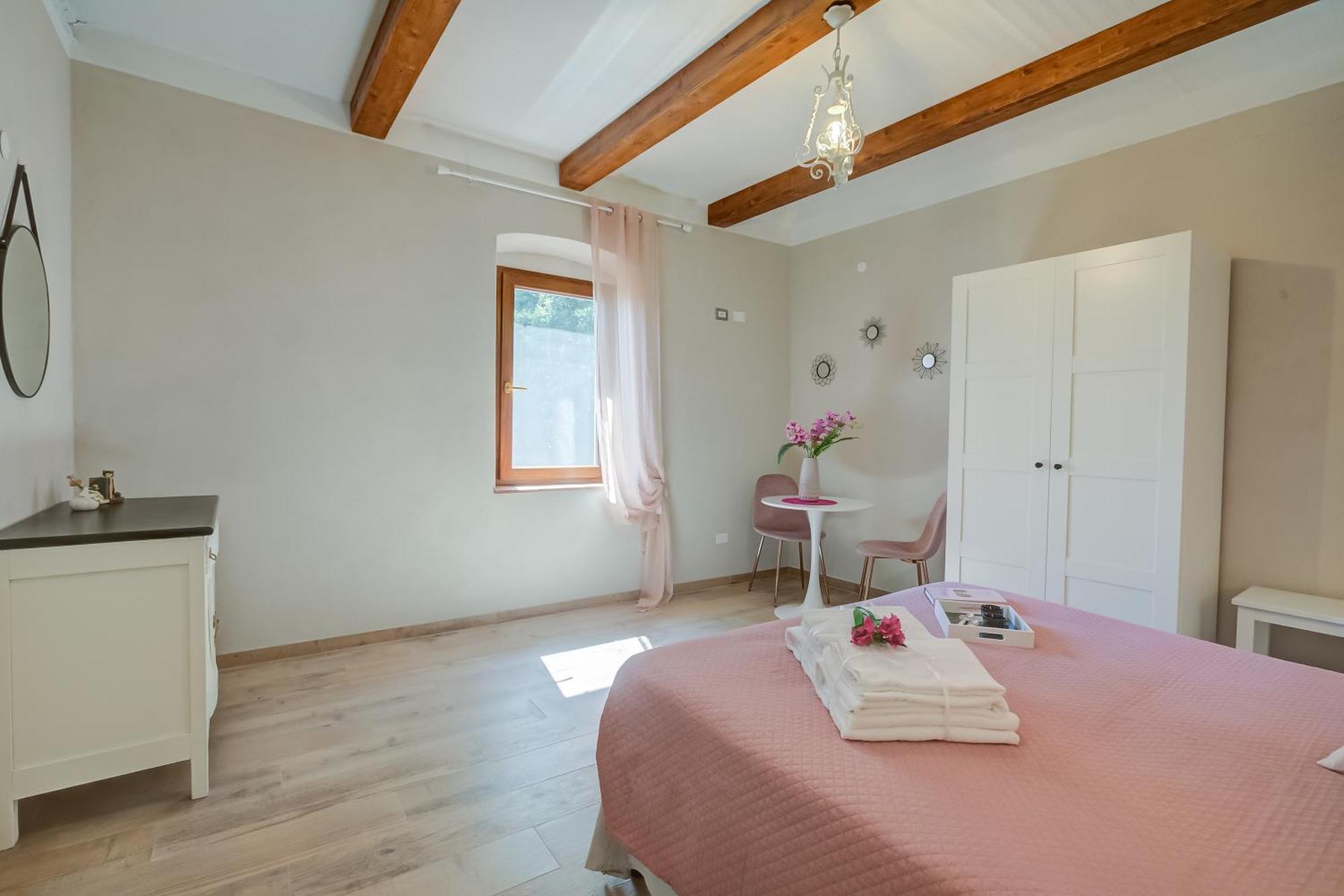 Tuscan S Margherita Private Outdoor - Happy Holiday home