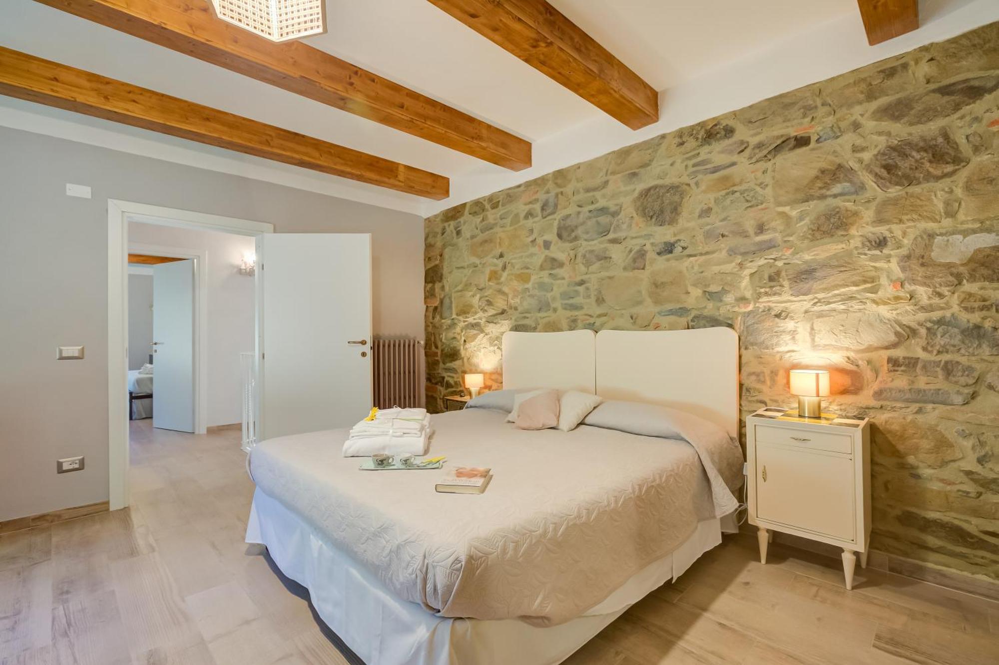 Holiday home Tuscan S Margherita Private Outdoor - Happy